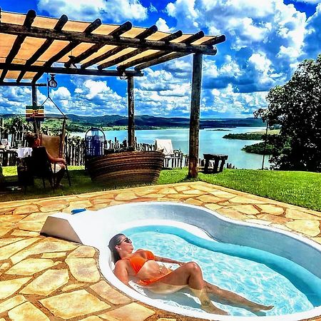 Chale Mirante, Piscina, Cachoeira, Lago E Vista Espetacular Alexania Exteriér fotografie